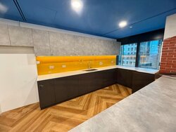 Robinson 77 (D1), Office #457511651